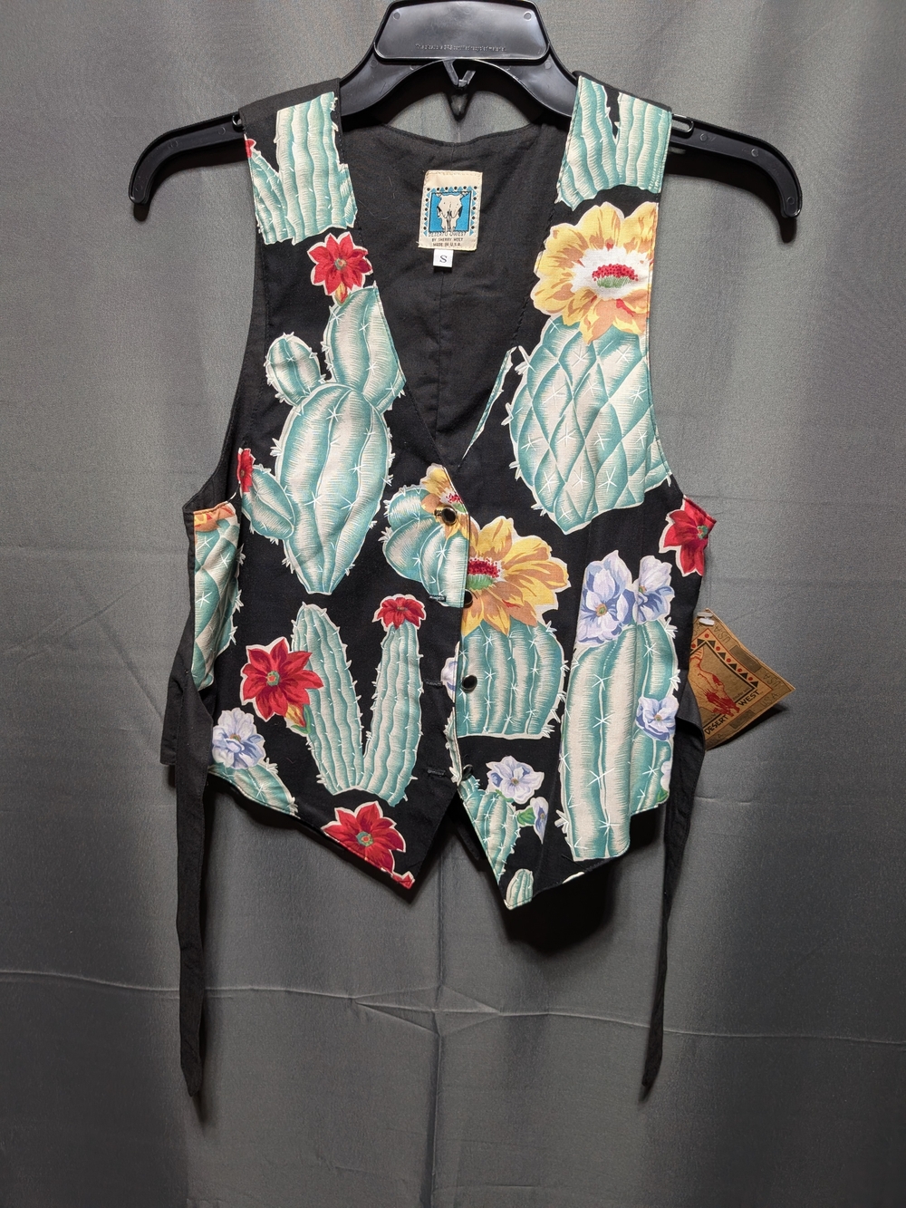 NWT - Vintage Deadstock Cactus Print Button-Front Vest - Black & Teal